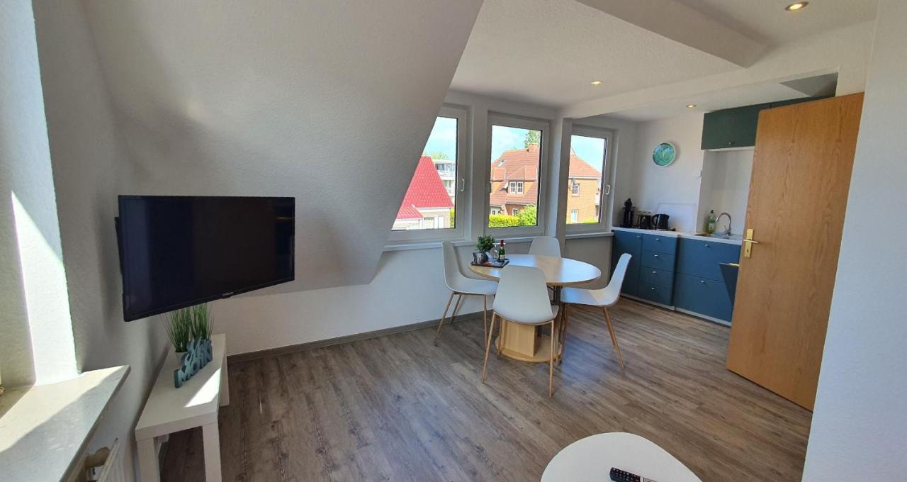 Friesenmeer Ferienwohnung Vier Bensersiel Exterior photo